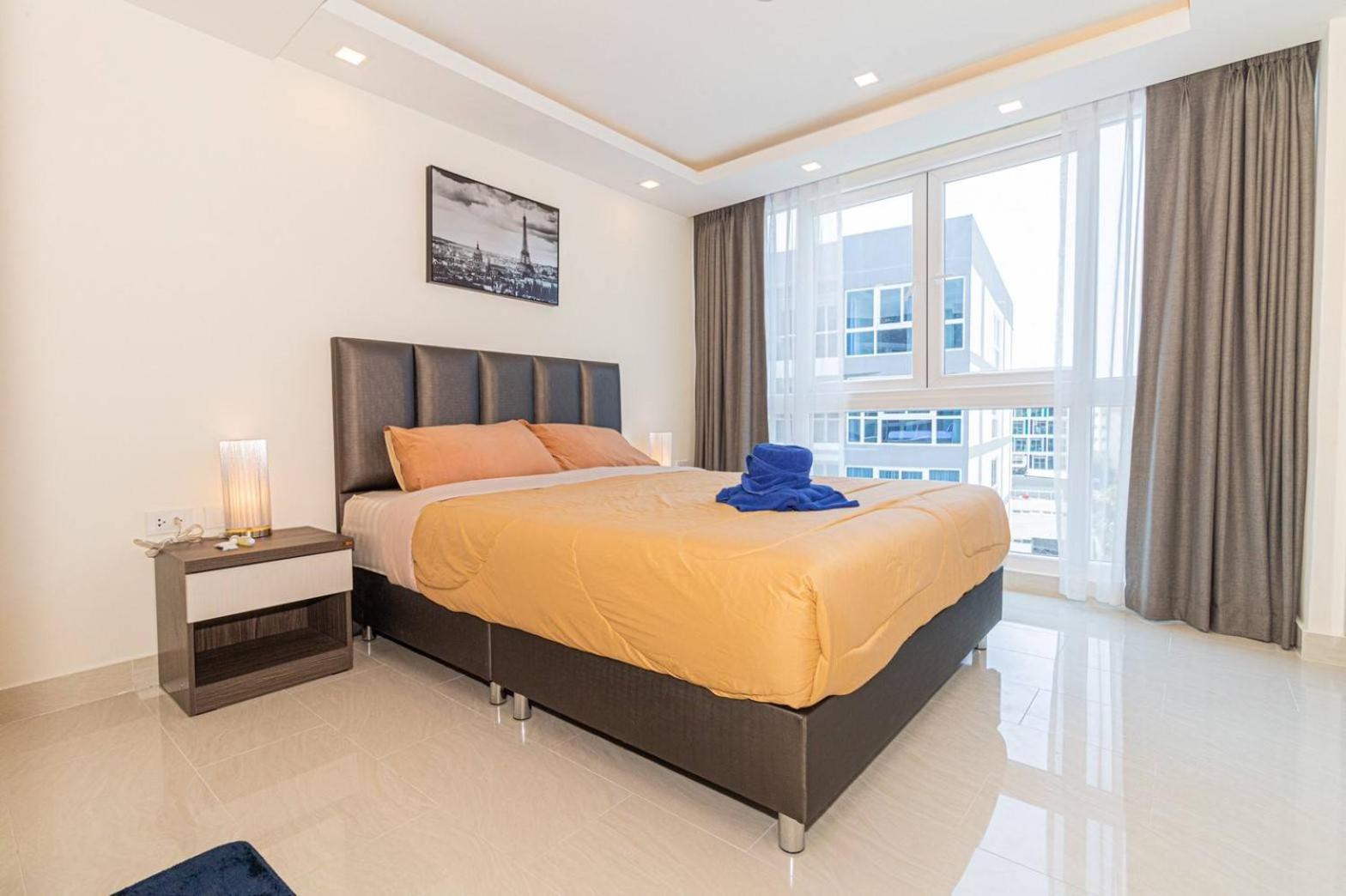 Grand Avenue By Fantasea Beach Pattaya Rom bilde